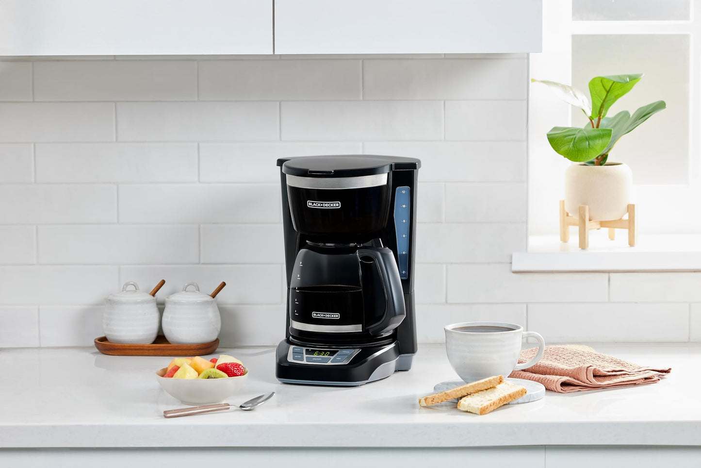 BLACK+DECKER 12-Cup Digital Coffee Maker